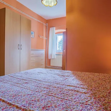 Two-bedroom In Brnobici *